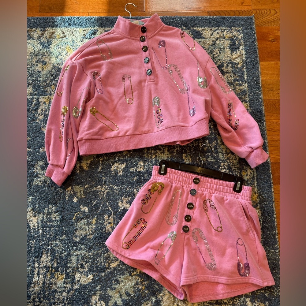 Safety pin set!